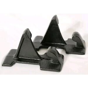 New In Box Durable Cast Iron Fireback Feet Set (2 Feet)